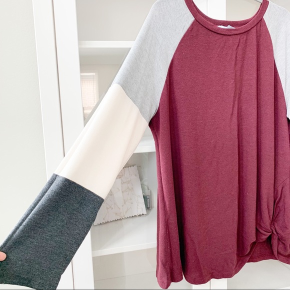 She + Sky Plus Size Burgundy Raglan Tunic - Picture 3 of 7